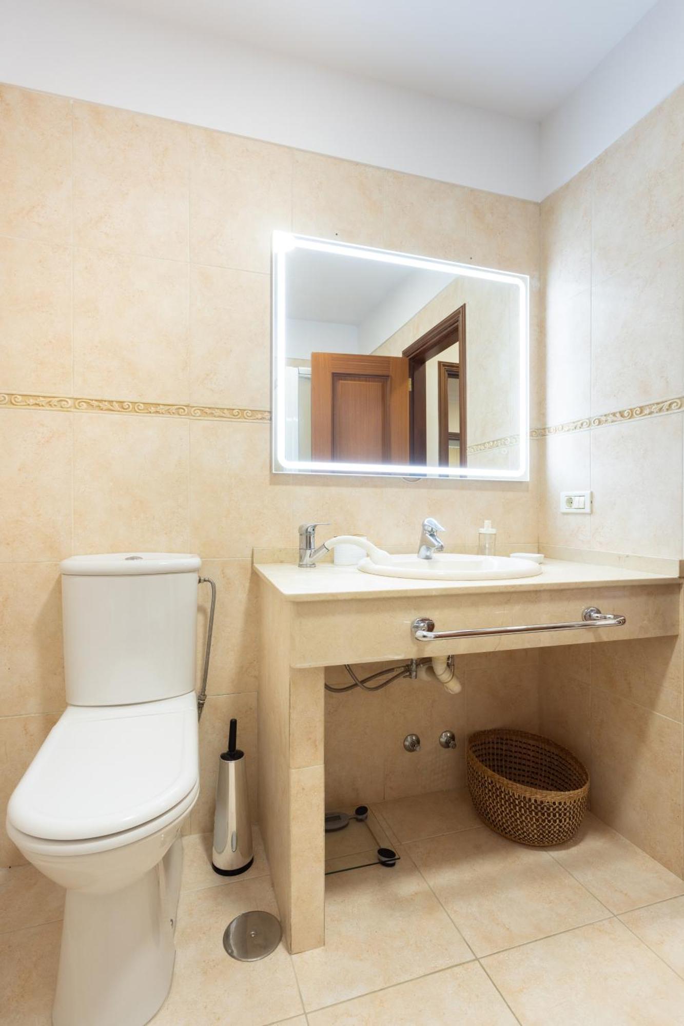 Home2Book Design & Luminous Apt Santa Cruz Center エクステリア 写真