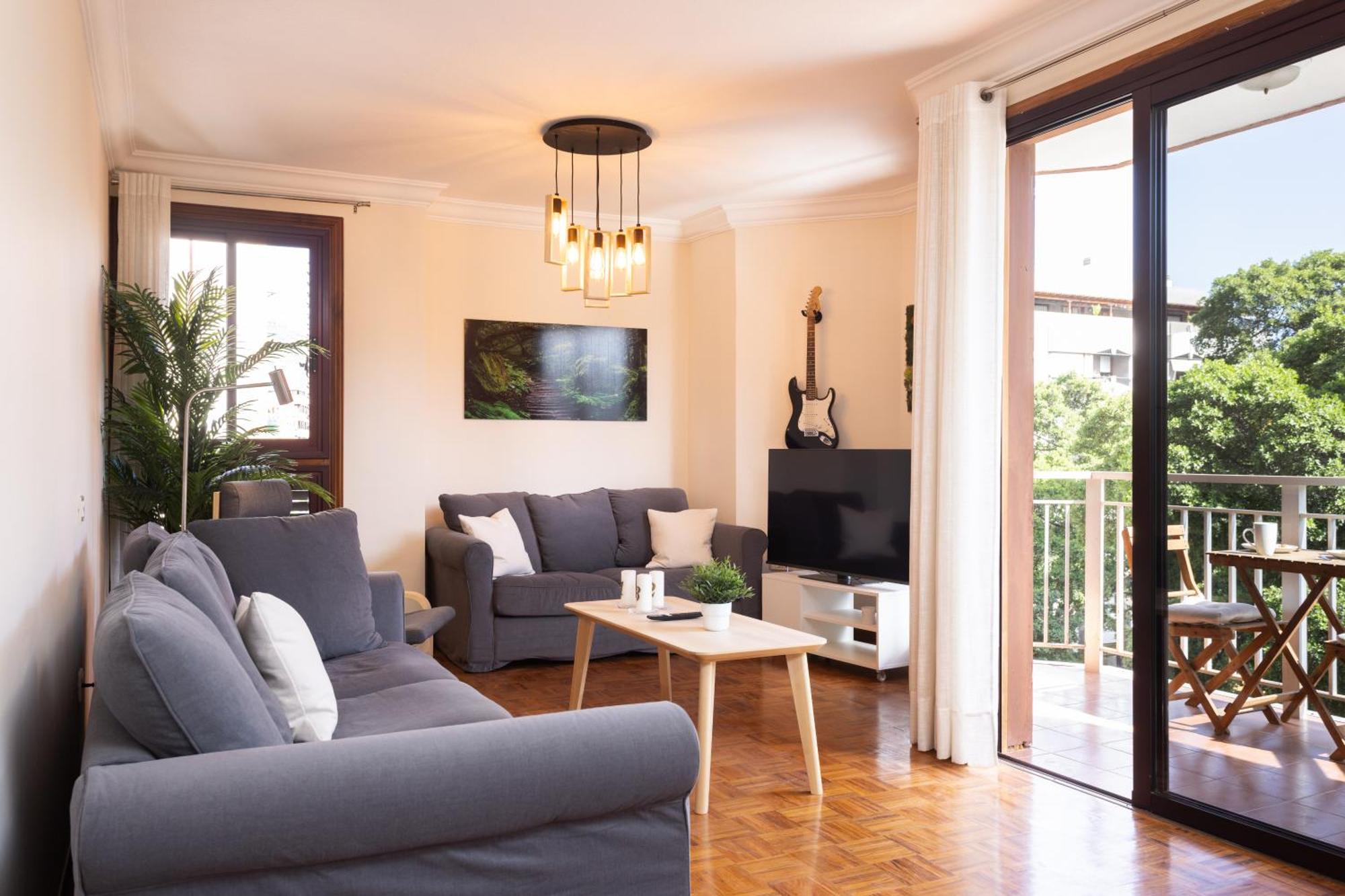 Home2Book Design & Luminous Apt Santa Cruz Center エクステリア 写真